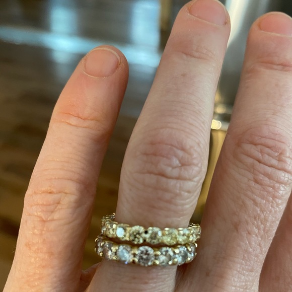 3 Carat Yellow diamond eternity band - Picture 11 of 11